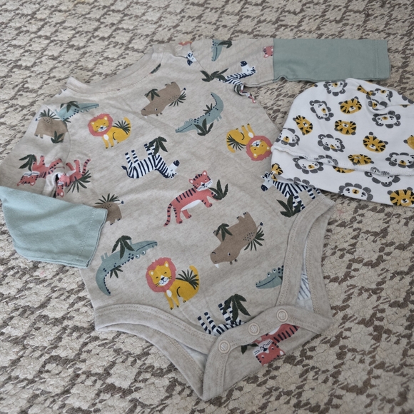 Assorted Kids One Pieces Set - Picture 4 of 4